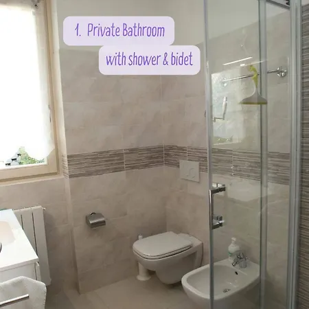 Panorama View, Pool & Garden, 2 Bathrooms, Kingsize & Single-beds, Fast Internet *