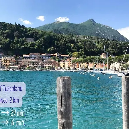 Panorama View, Pool & Garden, 2 Bathrooms, Kingsize & Single-beds, Fast Internet * Toscolano Maderno