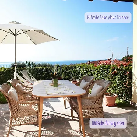 Panorama View, Pool & Garden, 2 Bathrooms, Kingsize & Single-beds, Fast Internet Daire *